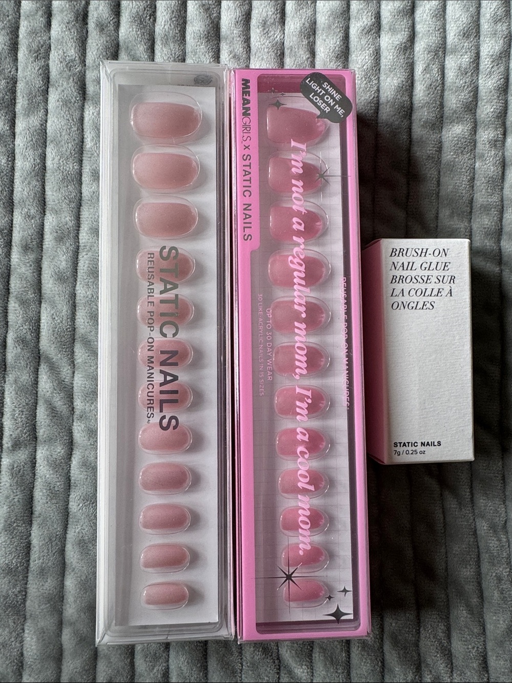 NEW in Box Static Nails Press-On Set in Light Pink